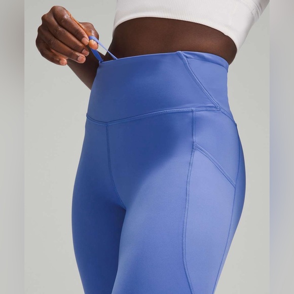 Lululemon Fast and Free High-Rise Crop 23" *Pockets in Wild Indigo Size 8 - Picture 4 of 9